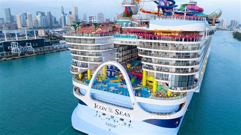 biggest cruise ship|The 4 new giants of the cruise ship world .